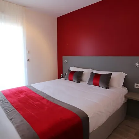 La 126, * Blanquefort (Gironde)